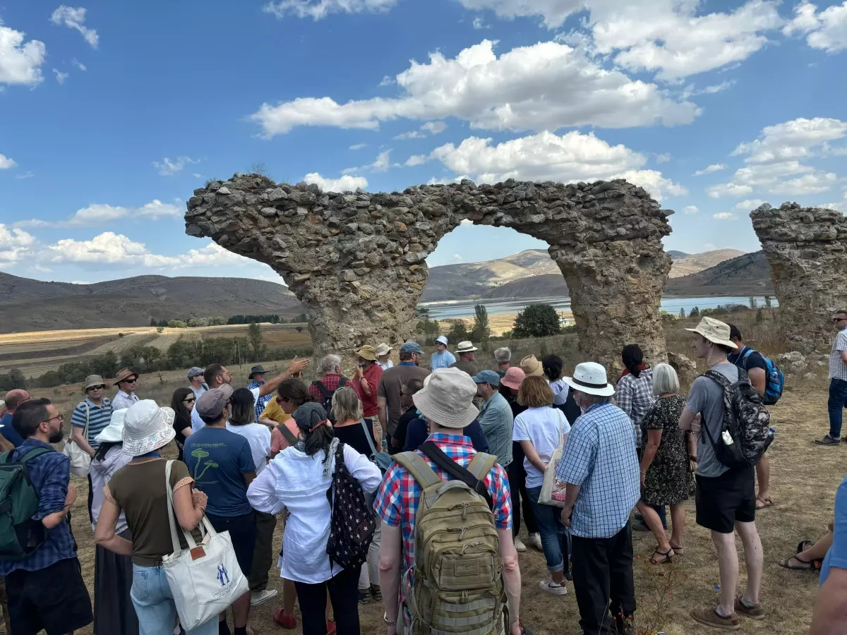 Roma Dönemine Ait Kadın Mezarına Satala Antik Kenti’nde Rastlandı