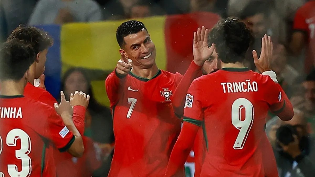 SON DAKİKA HABERİ: Cristiano Ronaldo geceye damga vurdu! 910.gol…