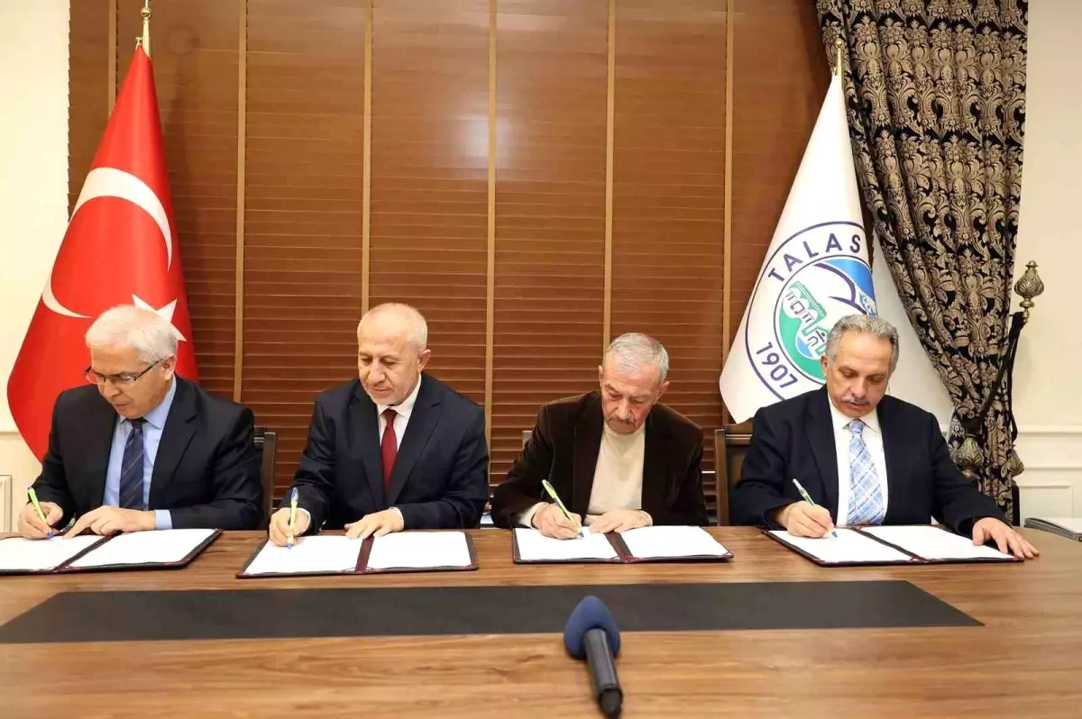 Talas’a Yeni Camii Yapımı İçin Protokol İmzalandı